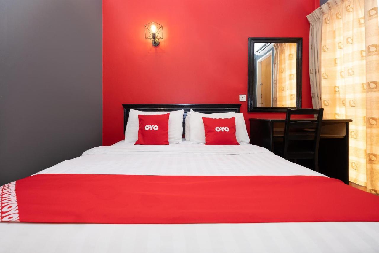 Oyo 90050 V Hotel Teluk Intan Εξωτερικό φωτογραφία