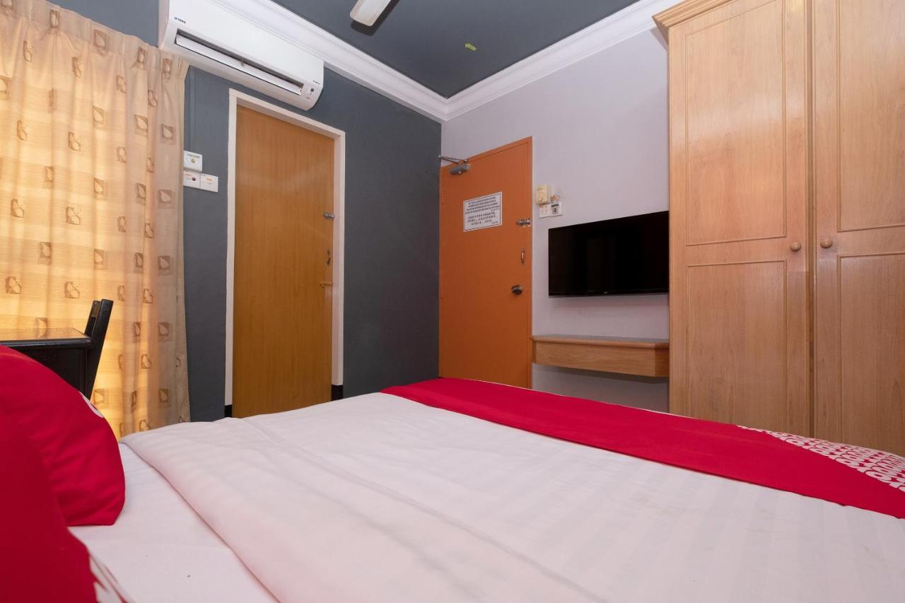 Oyo 90050 V Hotel Teluk Intan Εξωτερικό φωτογραφία