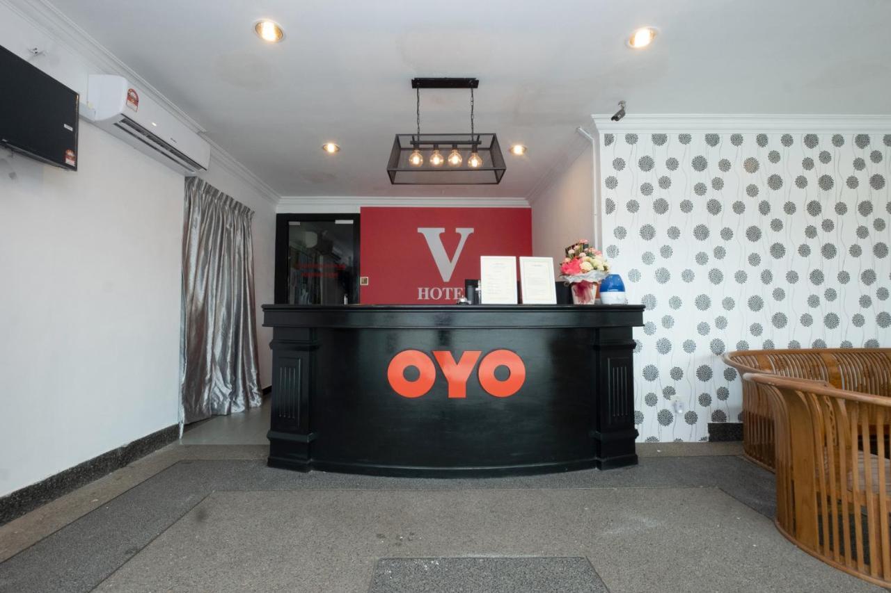 Oyo 90050 V Hotel Teluk Intan Εξωτερικό φωτογραφία