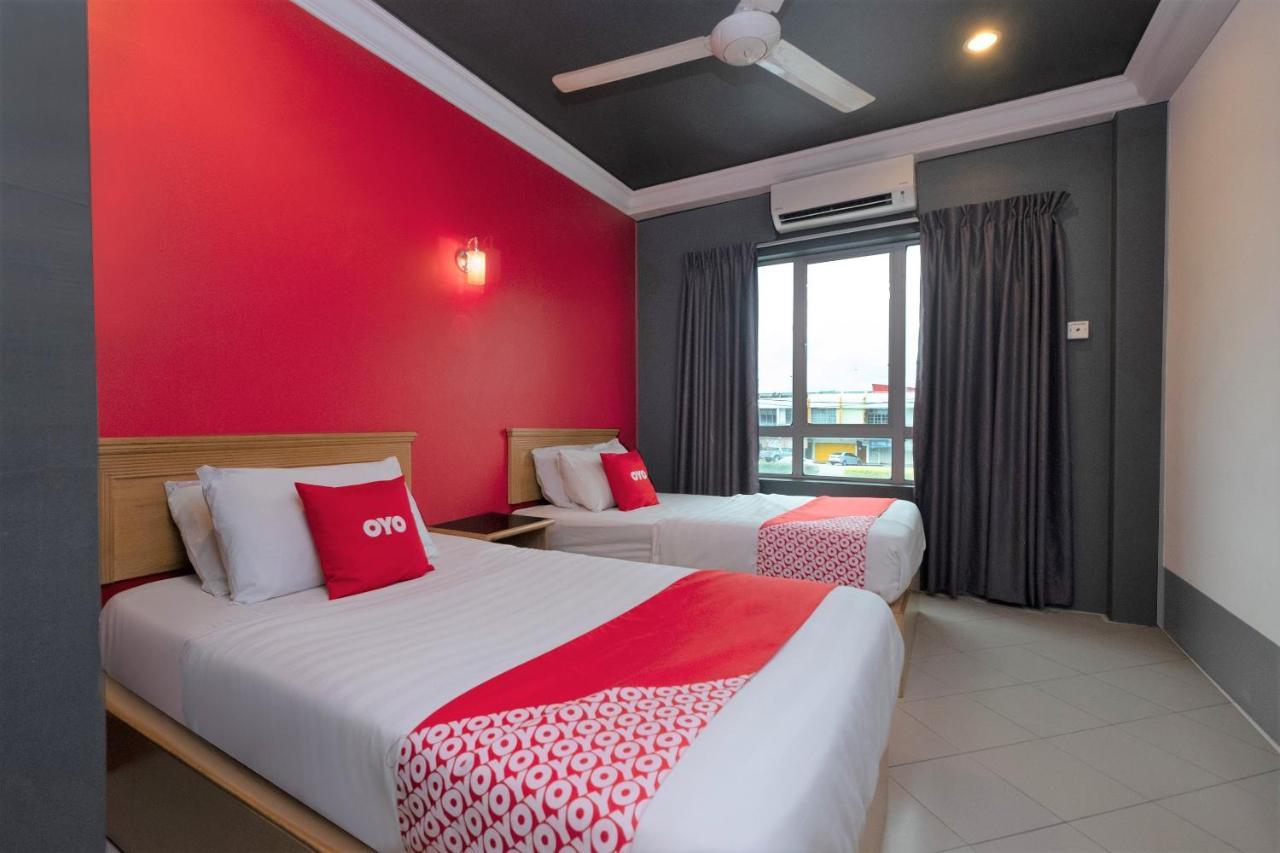 Oyo 90050 V Hotel Teluk Intan Εξωτερικό φωτογραφία