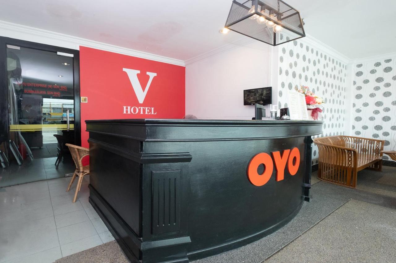 Oyo 90050 V Hotel Teluk Intan Εξωτερικό φωτογραφία
