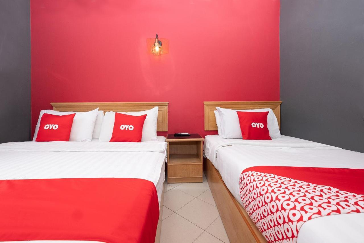 Oyo 90050 V Hotel Teluk Intan Εξωτερικό φωτογραφία